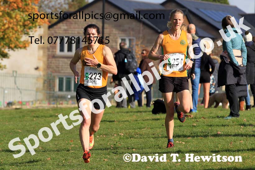 Senior womens 2022 Northern Cross Country Relays, Graves Park, Sheffield. Photo: David T. Hewitson/Sports for All Pics